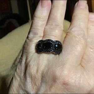 Sparkly black spinel ring